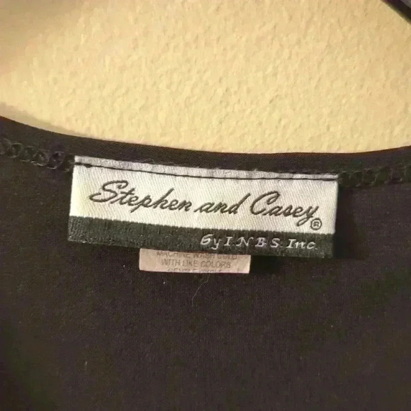 Stephen and Casey, black blouse, small - Picture 3 of 4